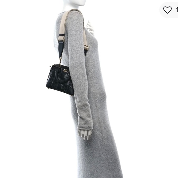 Calfskin GG Matelasse Mini Gucci Purse - Picture 2 of 3